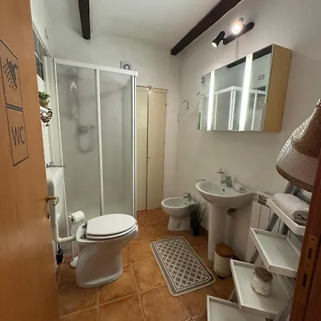 Wisteria Piemonte 度假居 Prasco