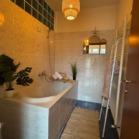 Wisteria Piemonte 度假居 Prasco