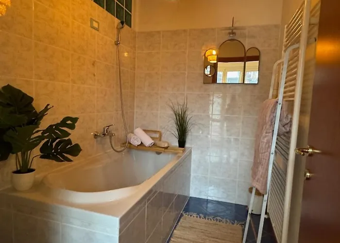 Wisteria Piemonte Nyaraló Prasco